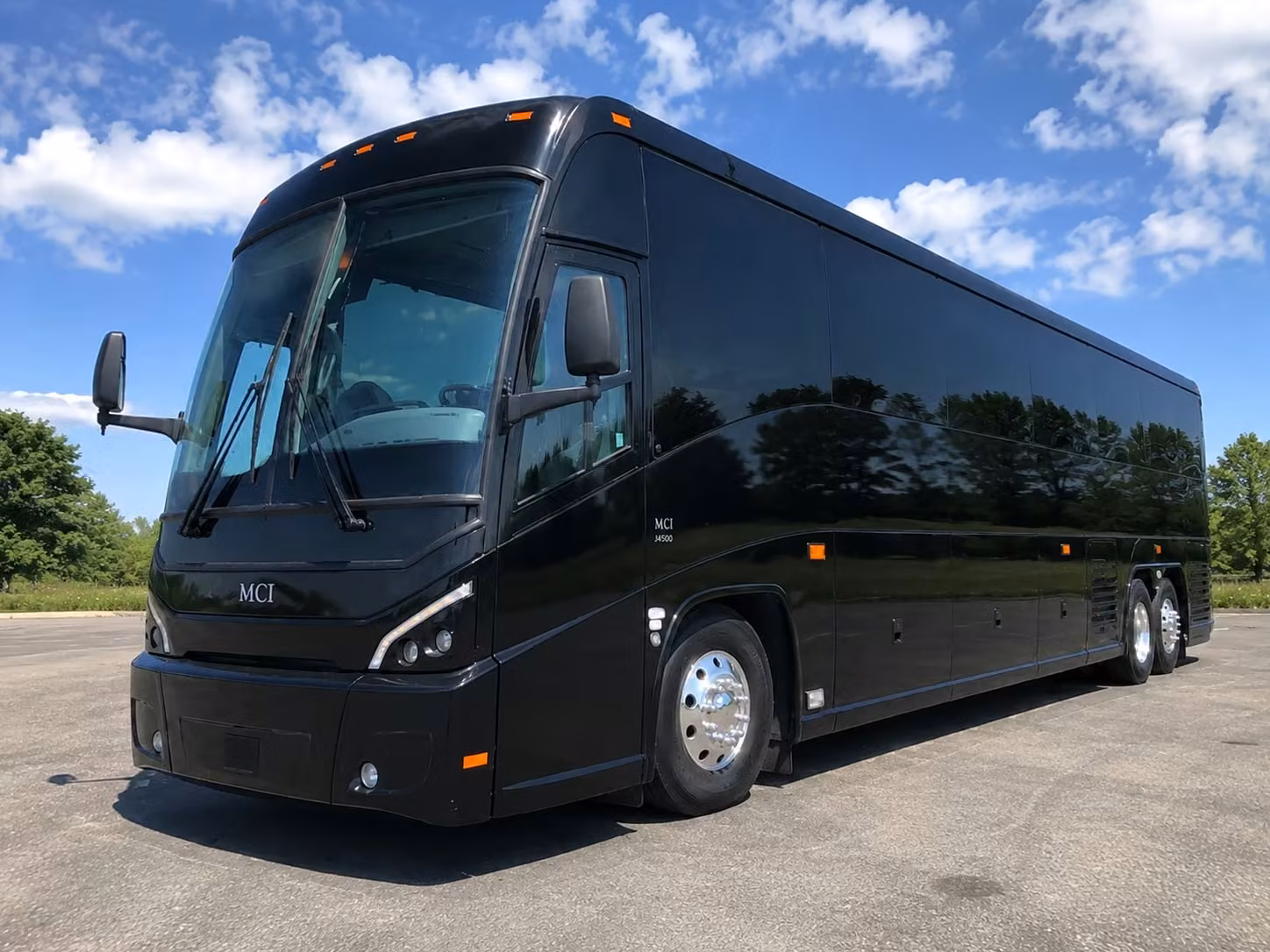 charter bus rentals for round rock isd school events and campus to campus transportation