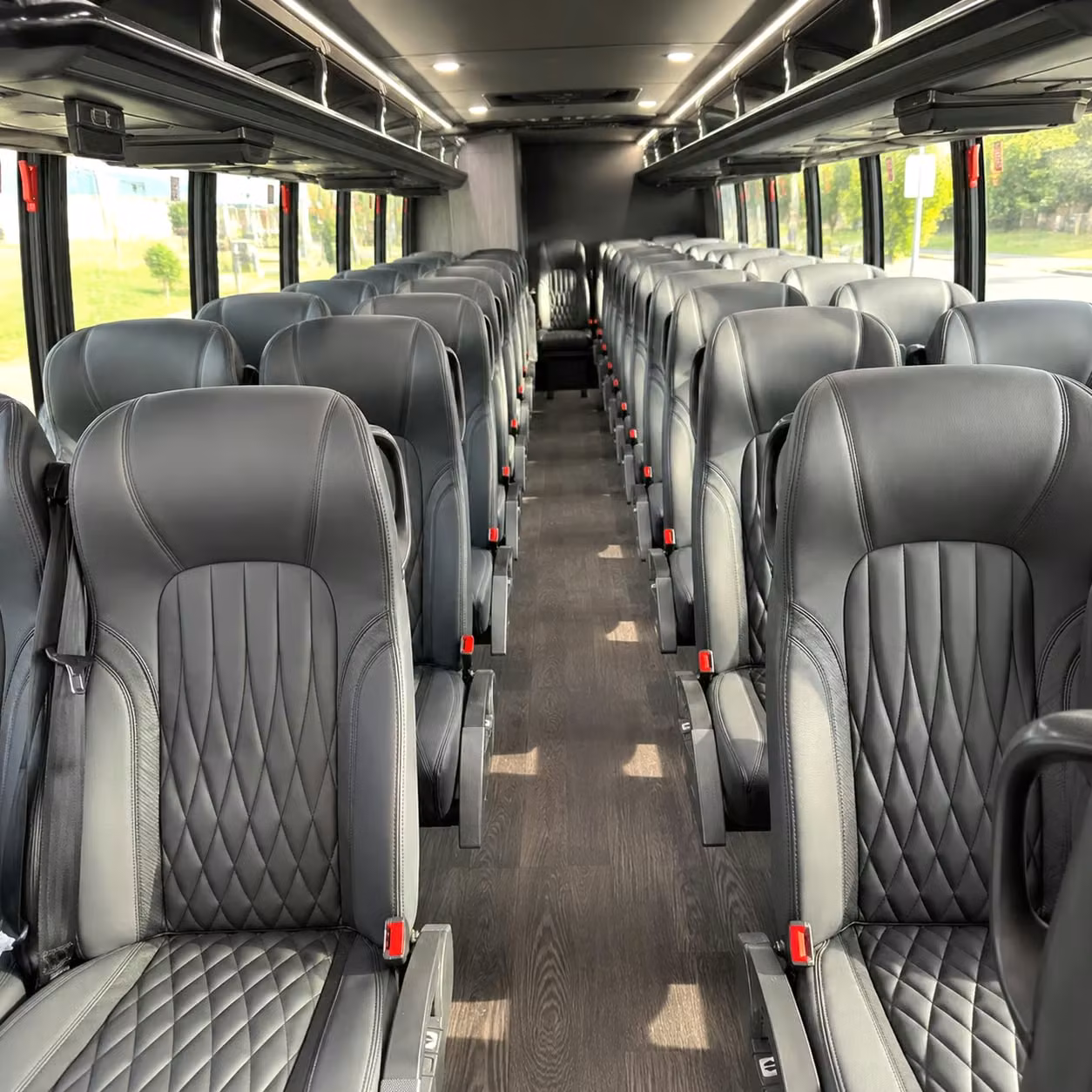 round rock 25 passenger minibus rental