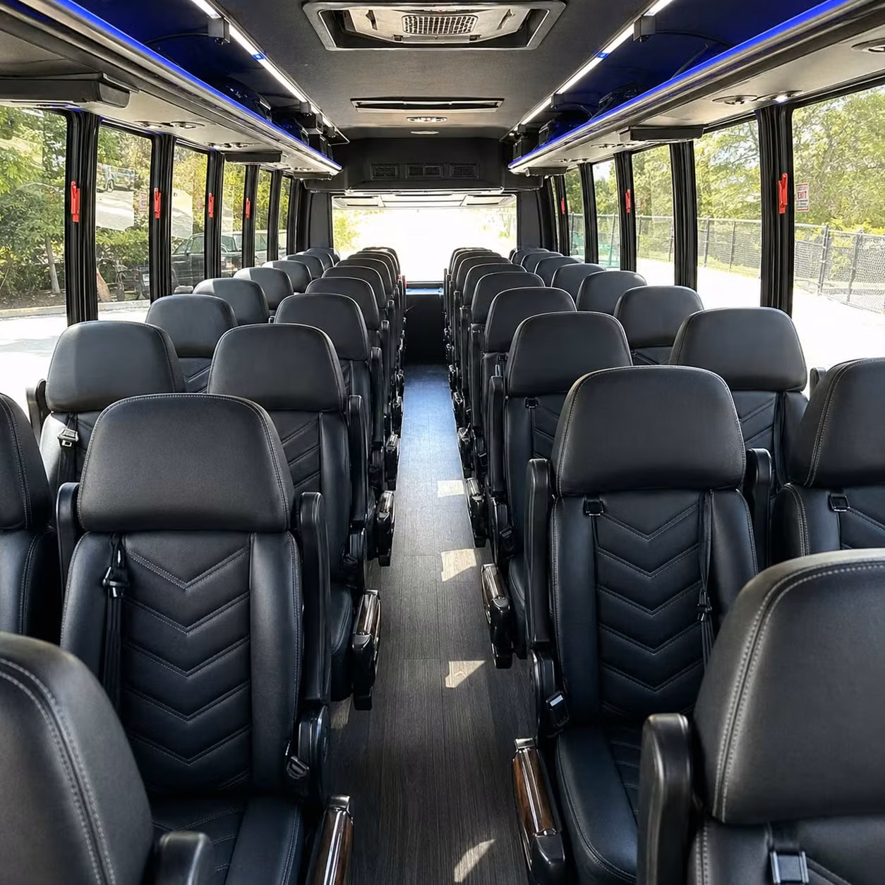 round rock 35 passenger minibus rental
