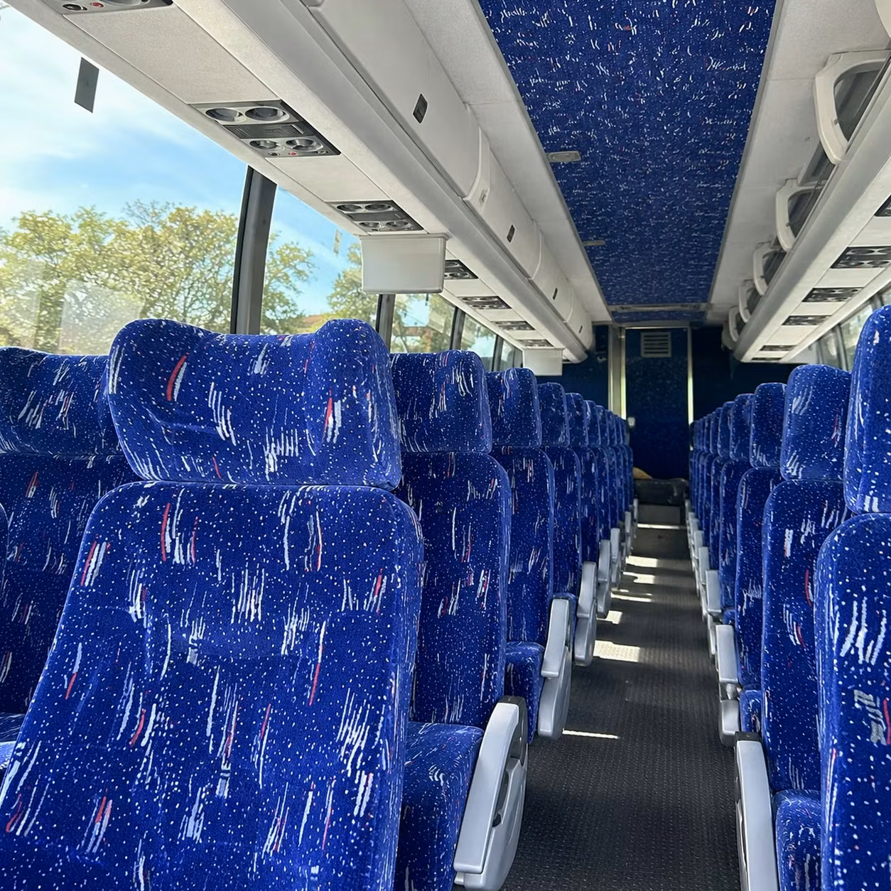round rock groups love charter buses to austin s biggest concert venues